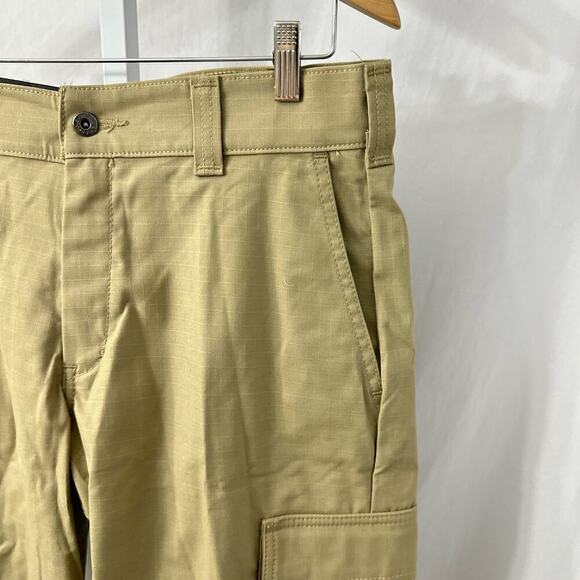 Dickies Khaki Skateboarding Cargo Shorts Men's 32 Flex Y2K - Picture 8 of 12